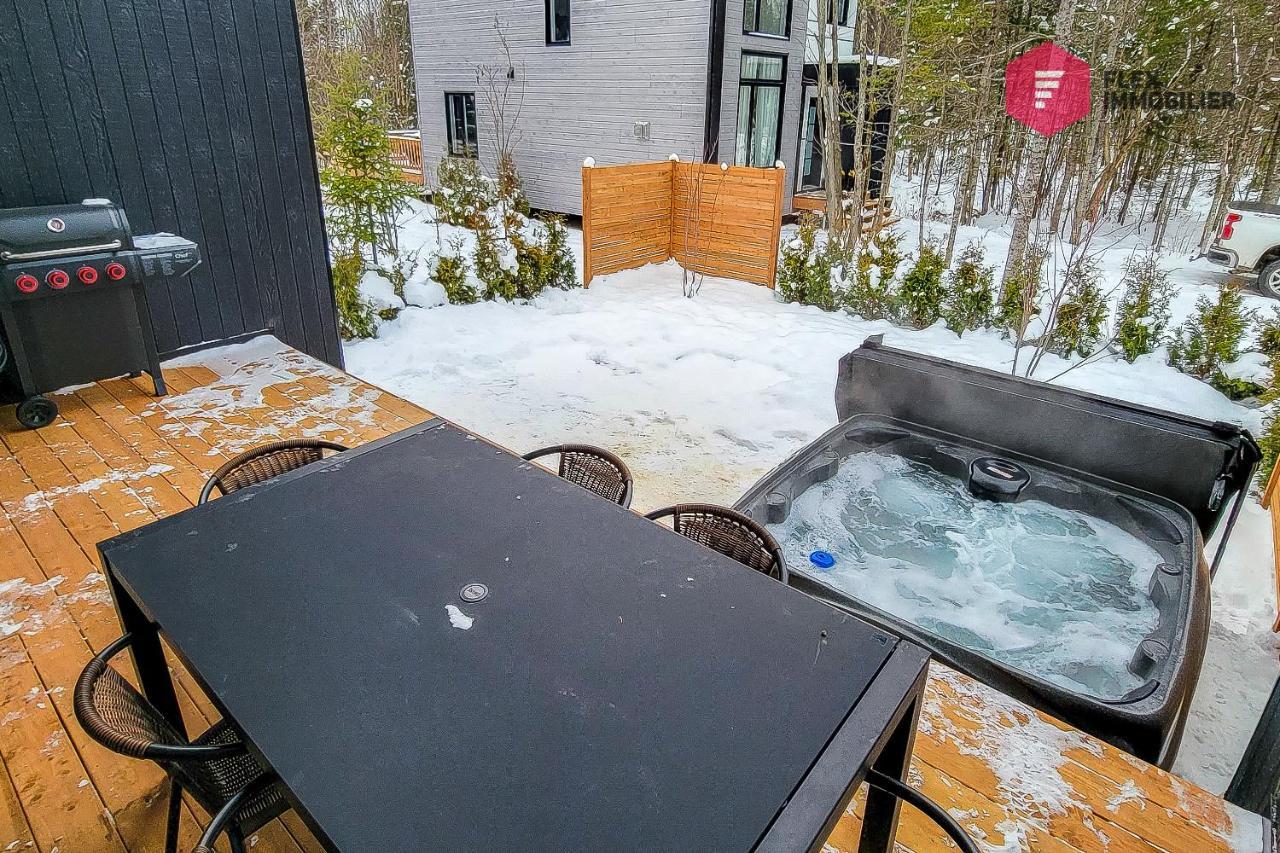 Le Blanc Bouleau De Portneuf / Private Hot Tub Villa Pont-Rouge Bagian luar foto