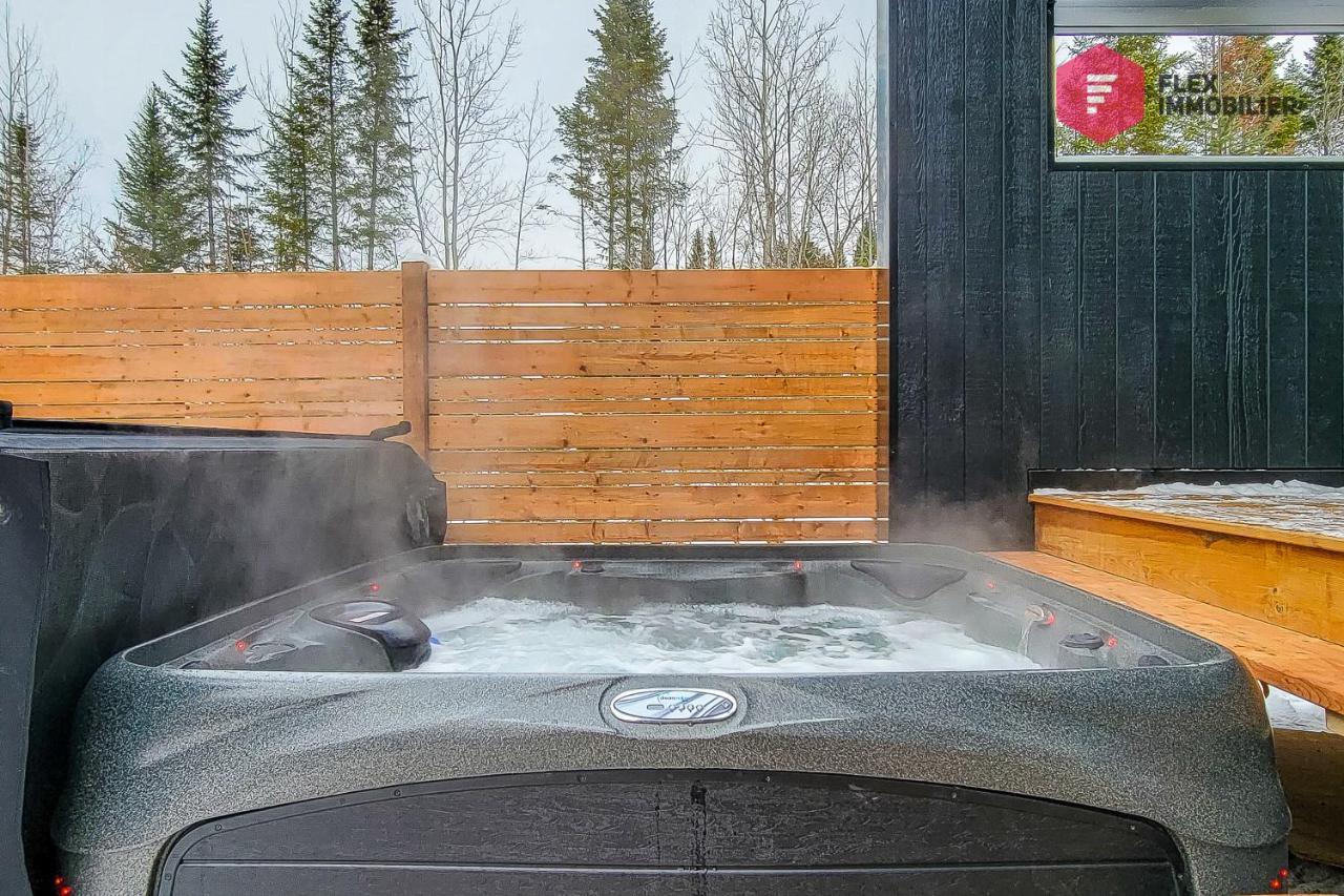 Le Blanc Bouleau De Portneuf / Private Hot Tub Villa Pont-Rouge Bagian luar foto